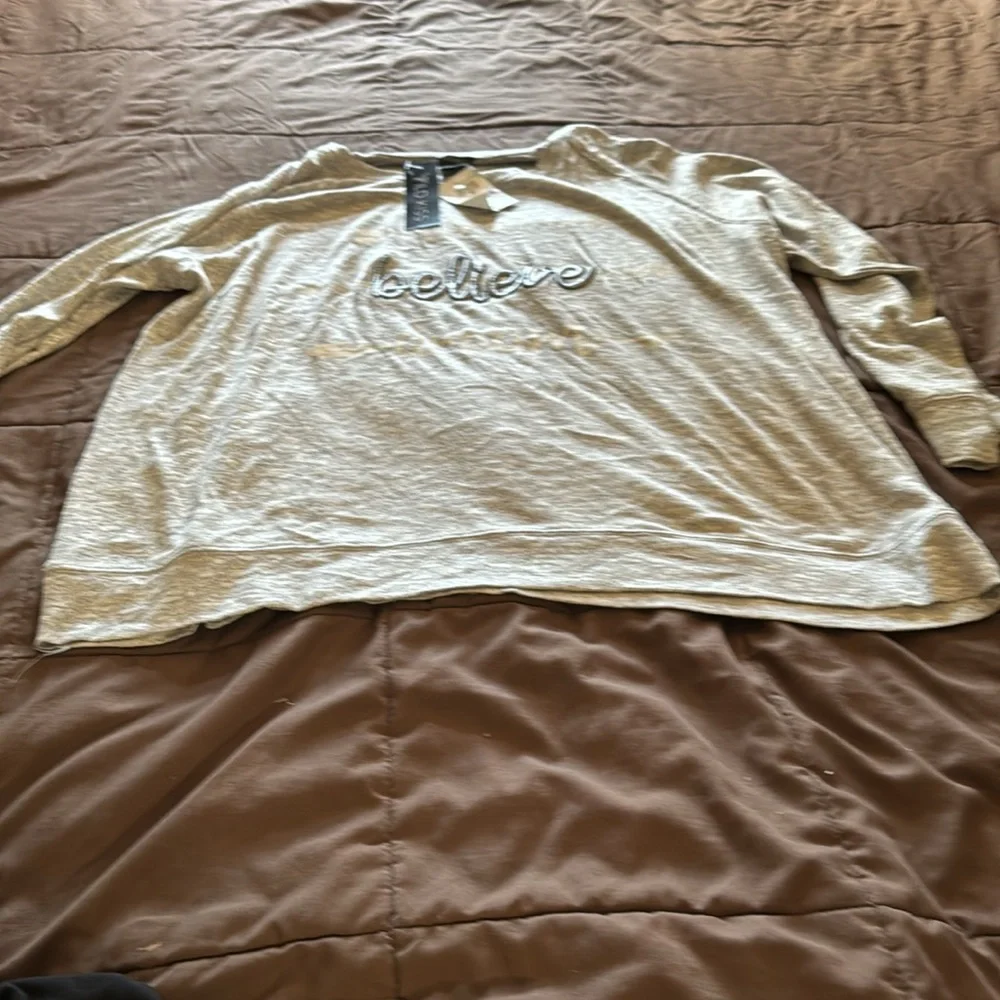 Sweater - Picture 2 of 2